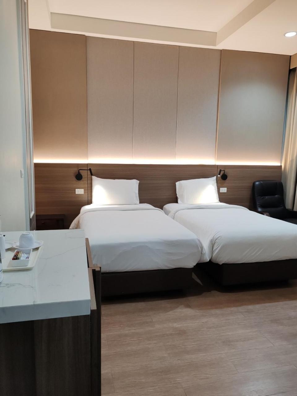 J Park Hotel - Sha Extra Plus Chonburi Ngoại thất bức ảnh